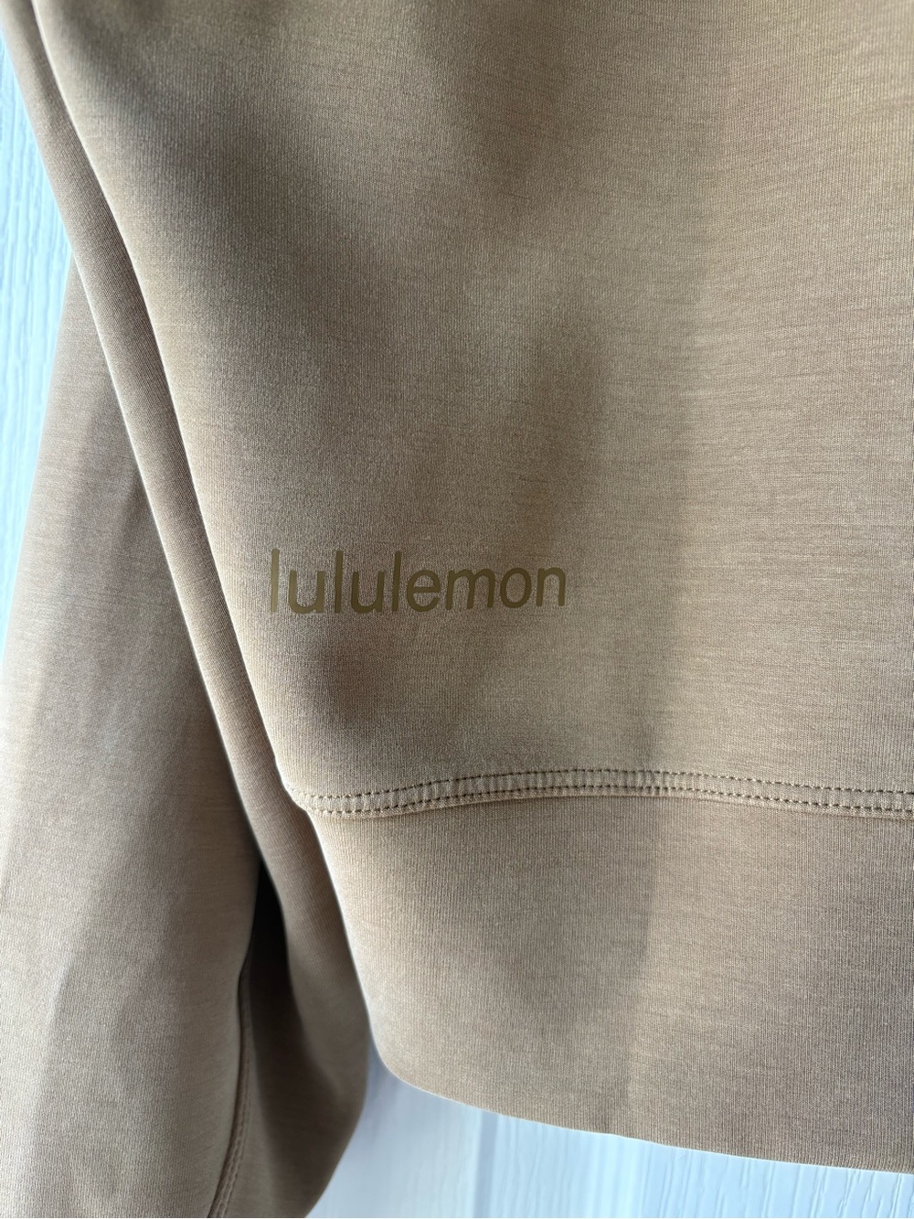 Lululemon Softstreme Perfectly Oversized Cropped Crew - Picture 6 of 6